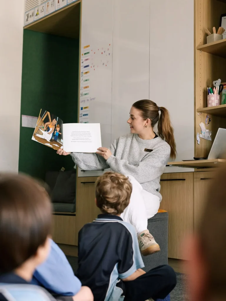 PRIVATE & INTERNATIONAL EDUCATION