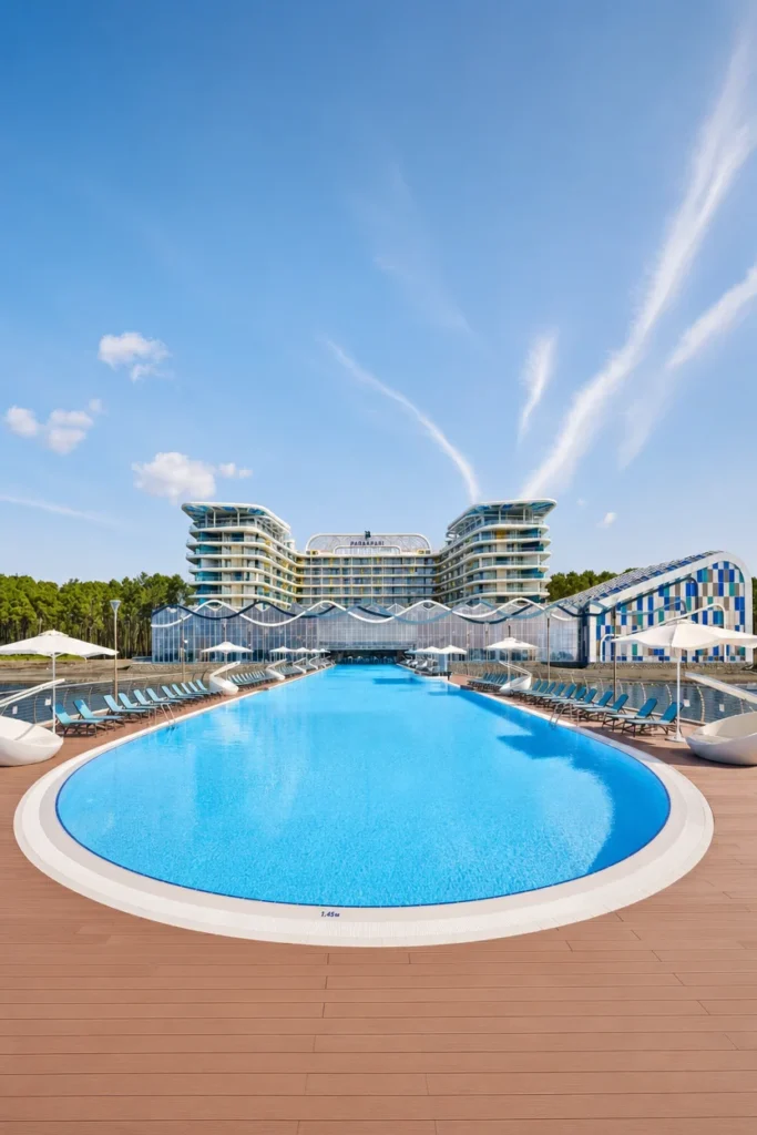 WEEKEND ESCAPES
